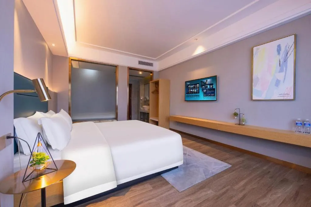 Bed in Cheermay Hotels