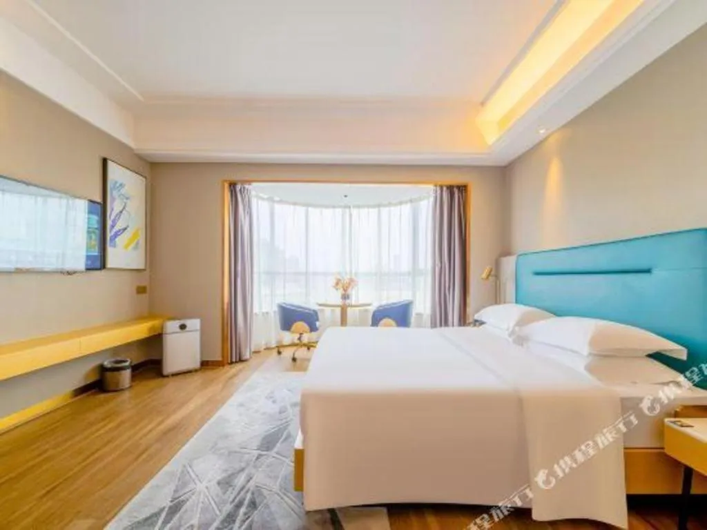 Bed in Cheermay Hotels