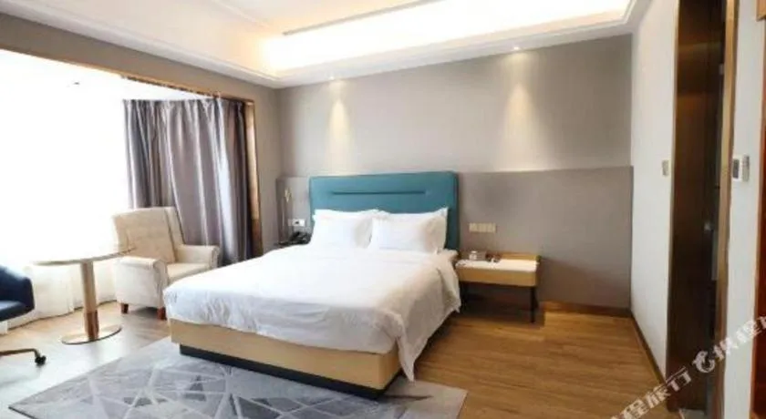 Bed in Cheermay Hotels