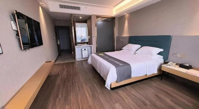 Bed in Cheermay Hotels