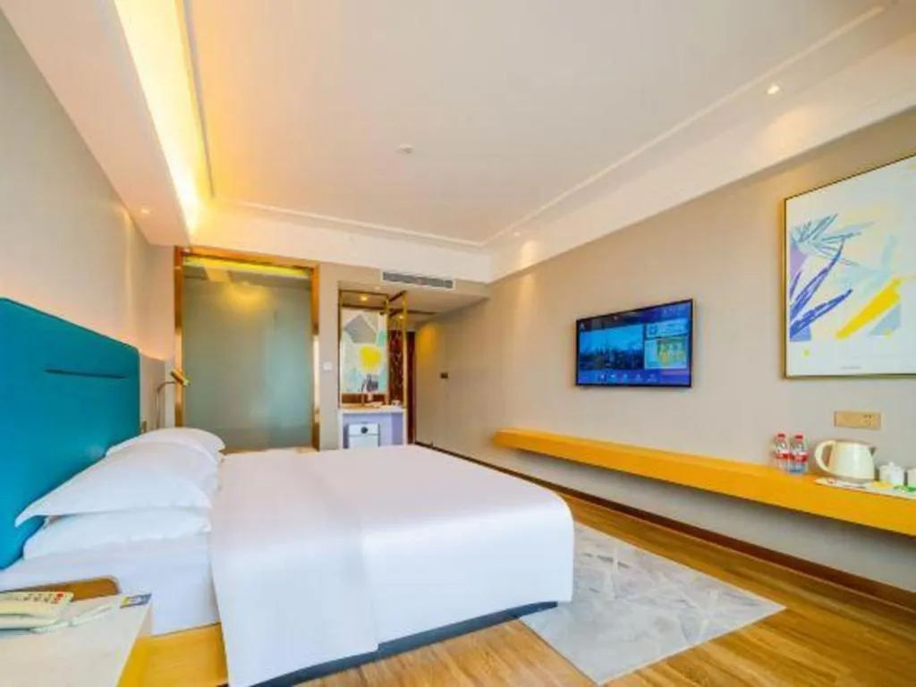 Bed in Cheermay Hotels