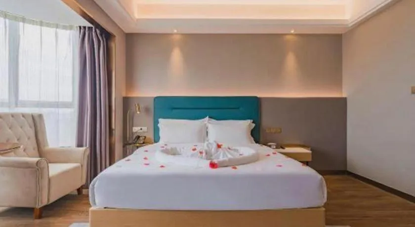 Bed in Cheermay Hotels