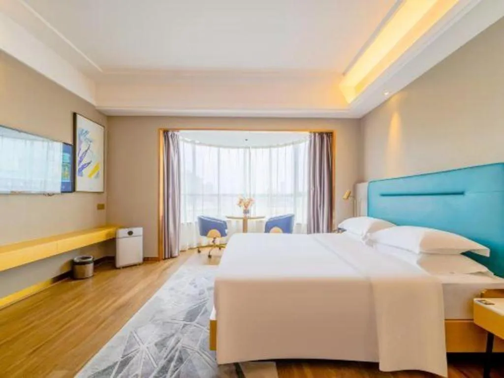 Bed in Cheermay Hotels