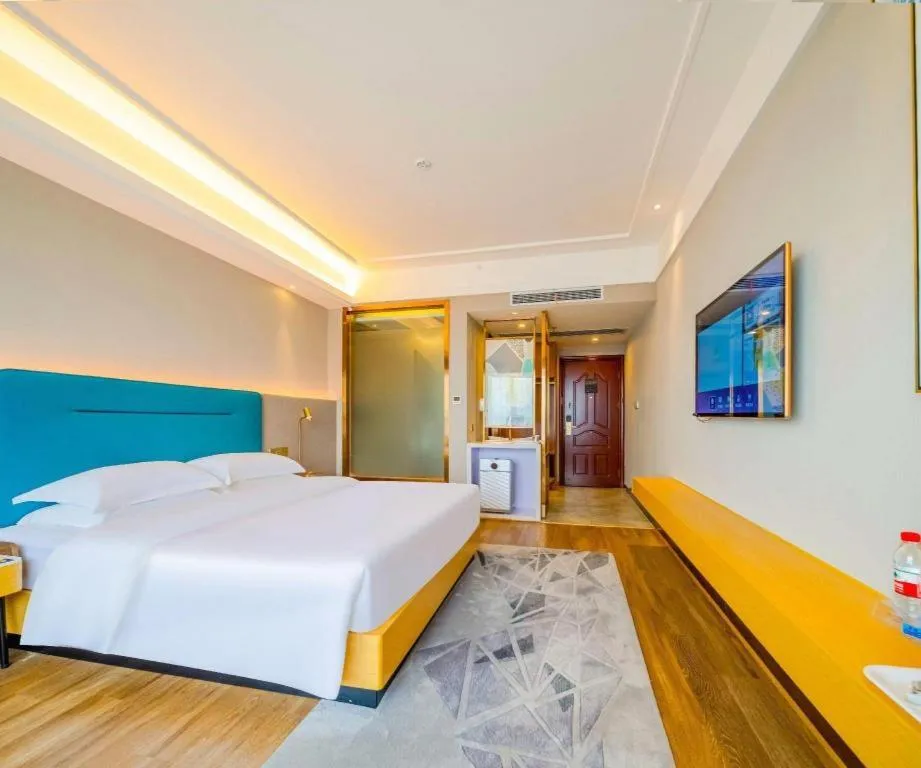 Bed in Cheermay Hotels