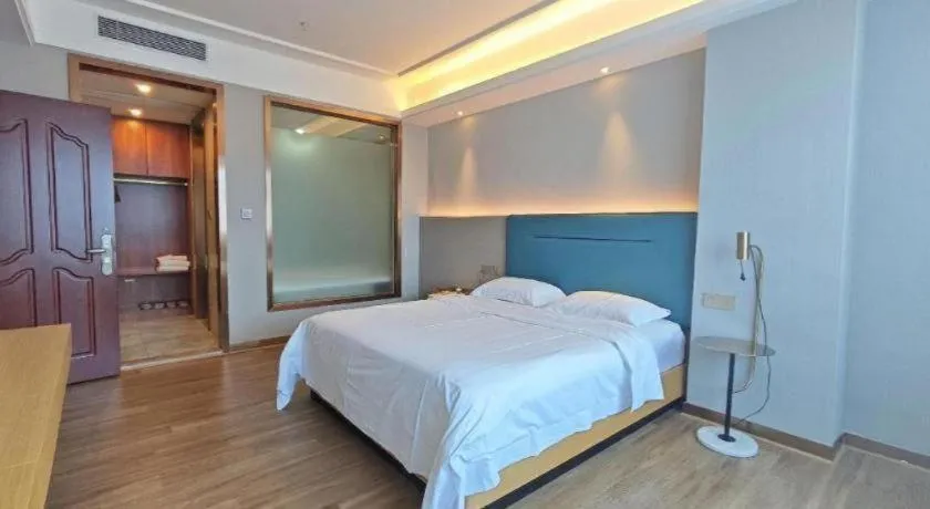 Bed in Cheermay Hotels