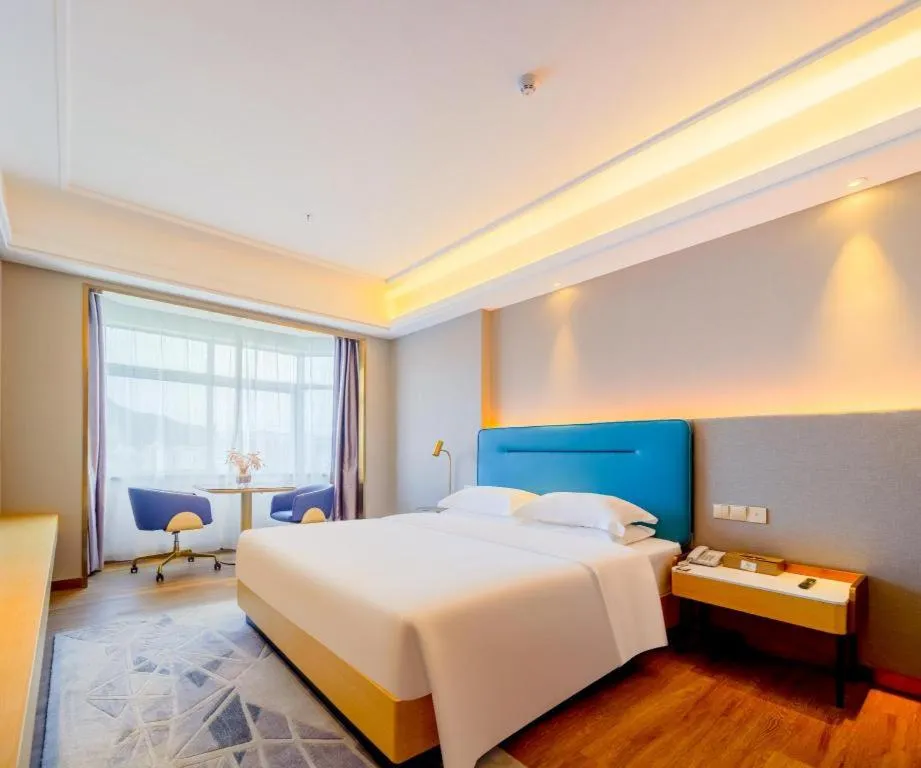 Bed in Cheermay Hotels