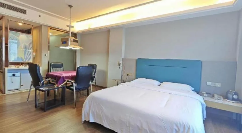 Bed in Cheermay Hotels