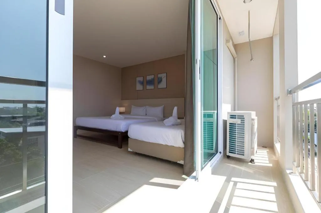 Bed in The Queen Palace