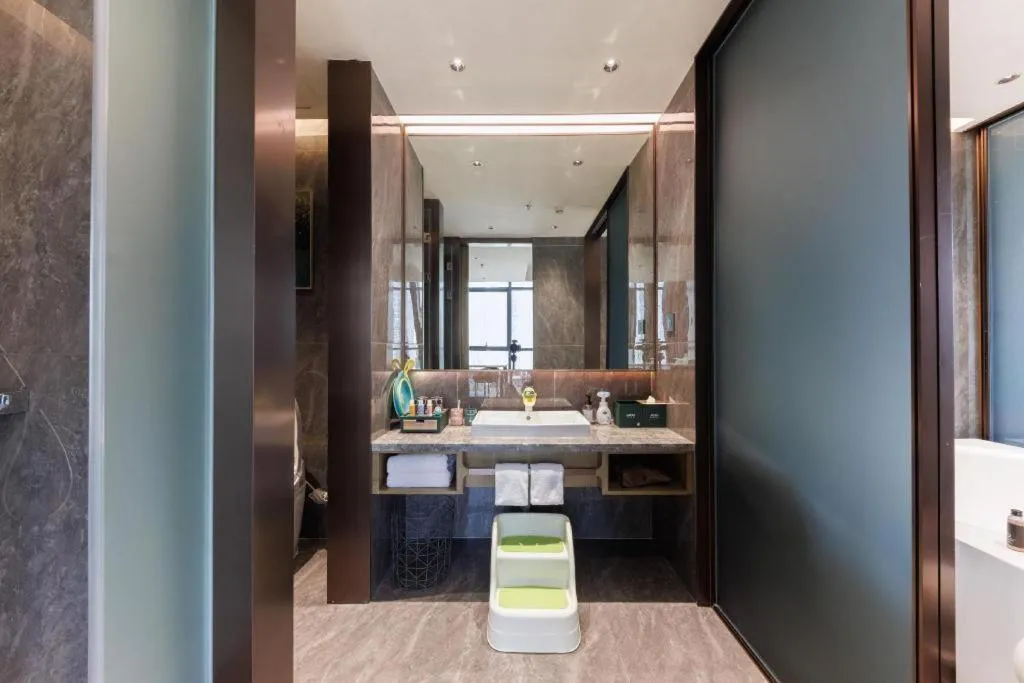 AMIGO migo Sleeping Hotel (mission hills)