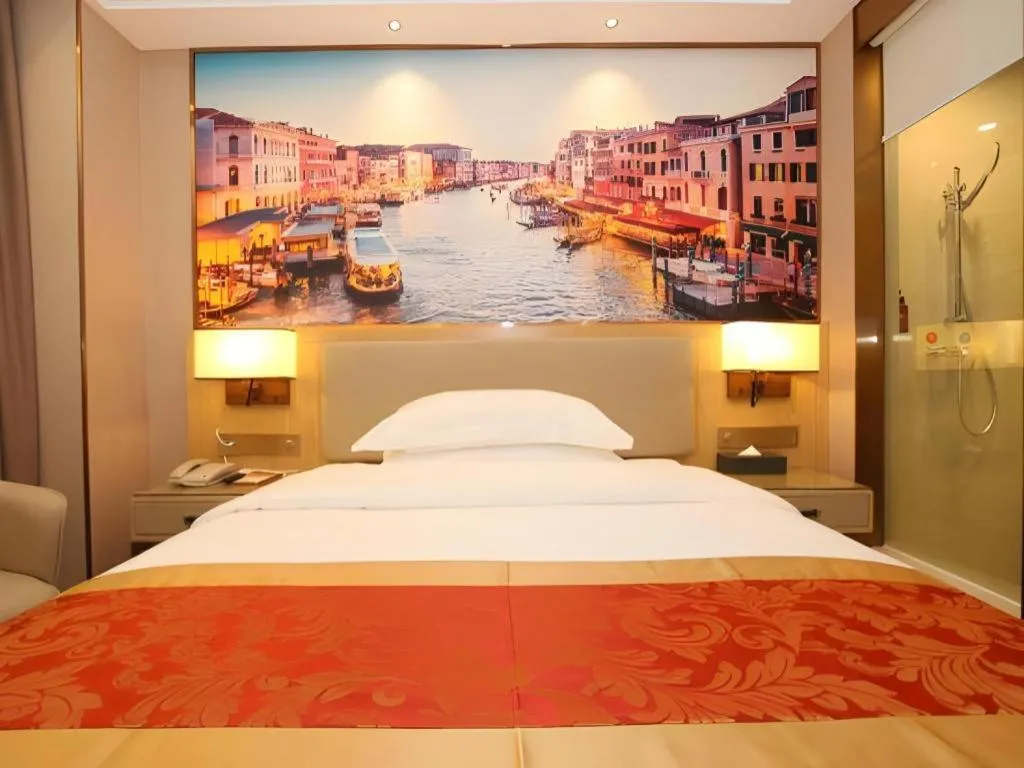 Bed in SHANGJINGHAO HOTEL （SAKATA SNOW ELEPHANT SUBWAY STATION SHOP）