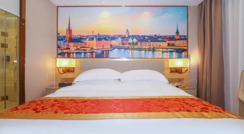 Bed in SHANGJINGHAO HOTEL （SAKATA SNOW ELEPHANT SUBWAY STATION SHOP）