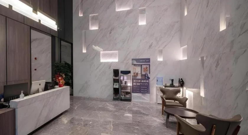 F-TOWN Fangtang Hotel (Shenzhen Longgang Tian'an Digital City Huanggekeng Subway Station)