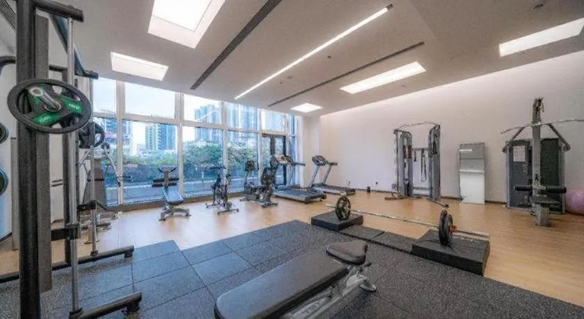 F-TOWN Fangtang Hotel (Shenzhen Longgang Tian'an Digital City Huanggekeng Subway Station)