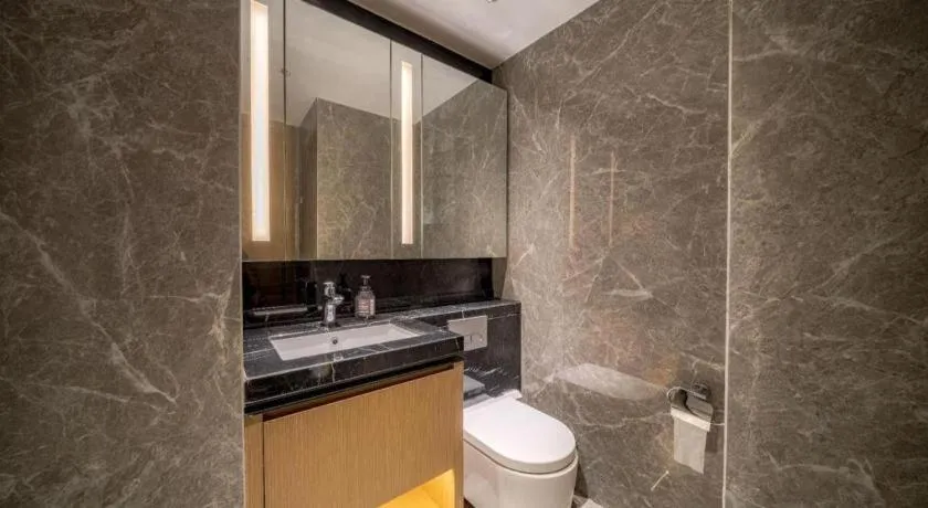 F-TOWN Fangtang Hotel (Shenzhen Longgang Tian'an Digital City Huanggekeng Subway Station)