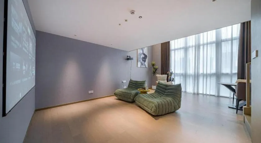 F-TOWN Fangtang Hotel (Shenzhen Longgang Tian'an Digital City Huanggekeng Subway Station)