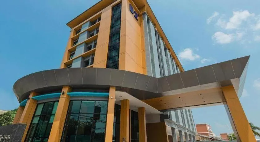 B2 Surat Thani Boutique & Budget Hotel