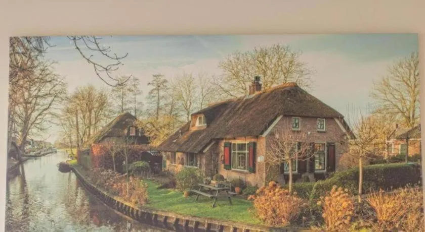 B2 Surat Thani Boutique & Budget Hotel