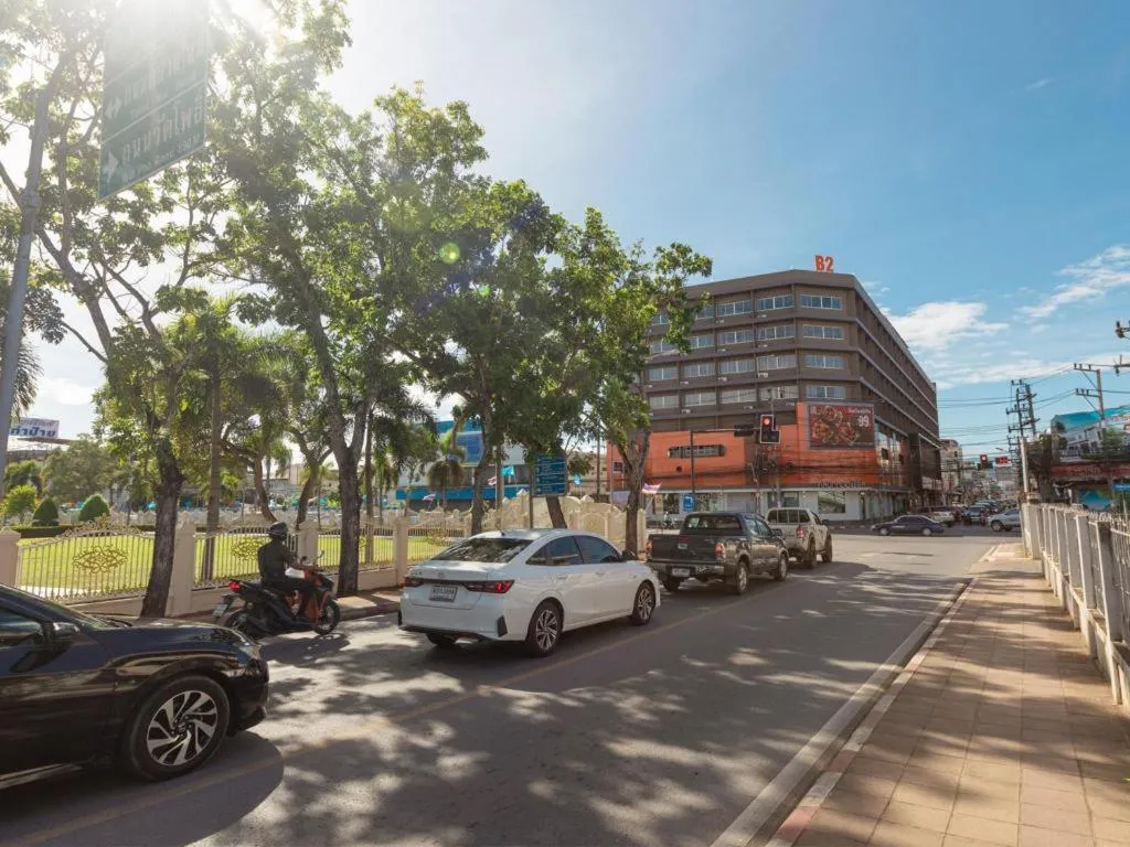 B2 Surat Thani Boutique & Budget Hotel