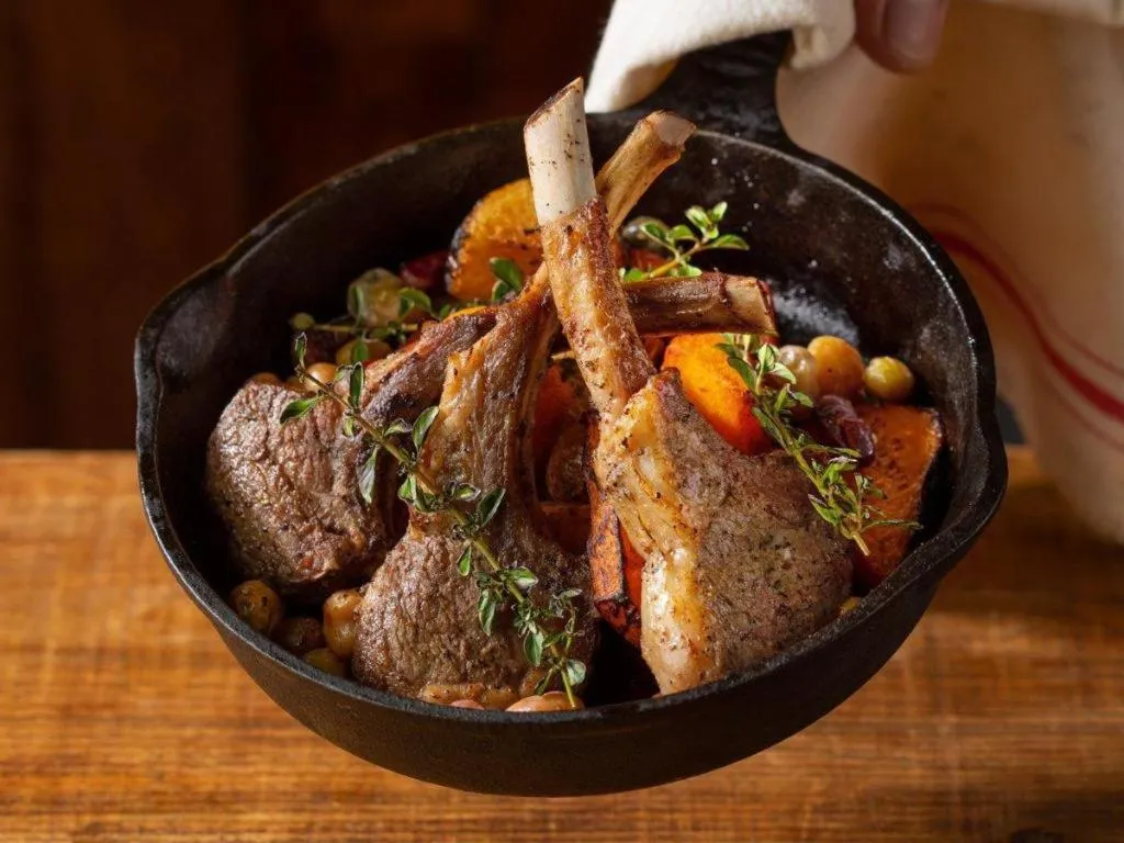 LONGINGHOUSE　旧軽井沢・諏訪ノ森