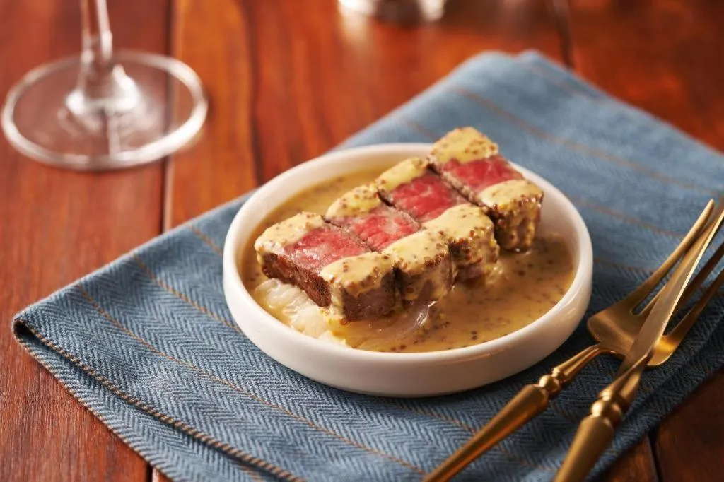 LONGINGHOUSE　旧軽井沢・諏訪ノ森