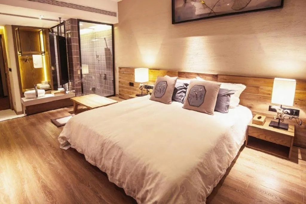 Bed in Yiqi Ecological Art Hotel Hangzhou Xixi Wetland Park Branch
