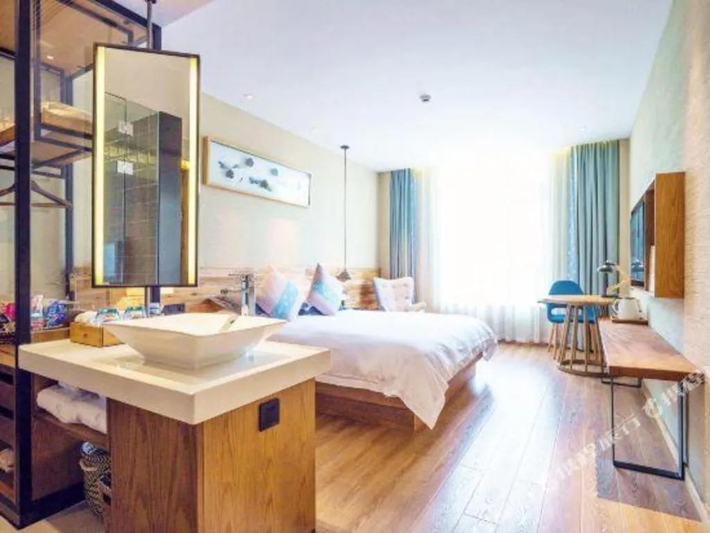 Bed in Yiqi Ecological Art Hotel Hangzhou Xixi Wetland Park Branch