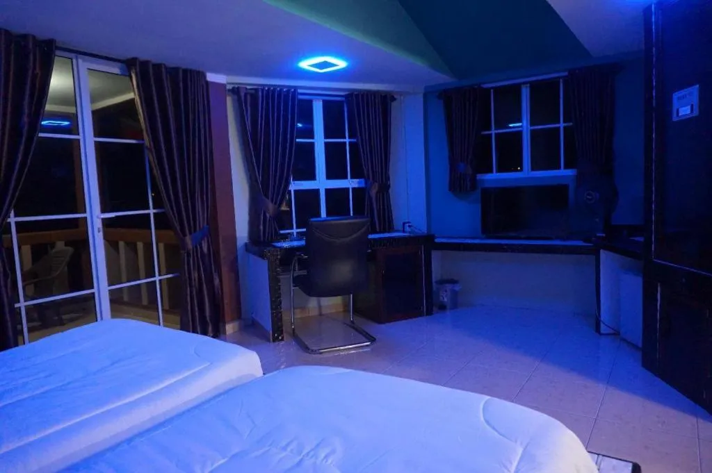 Bed in Sunset Curly Bay Hotel & Resort