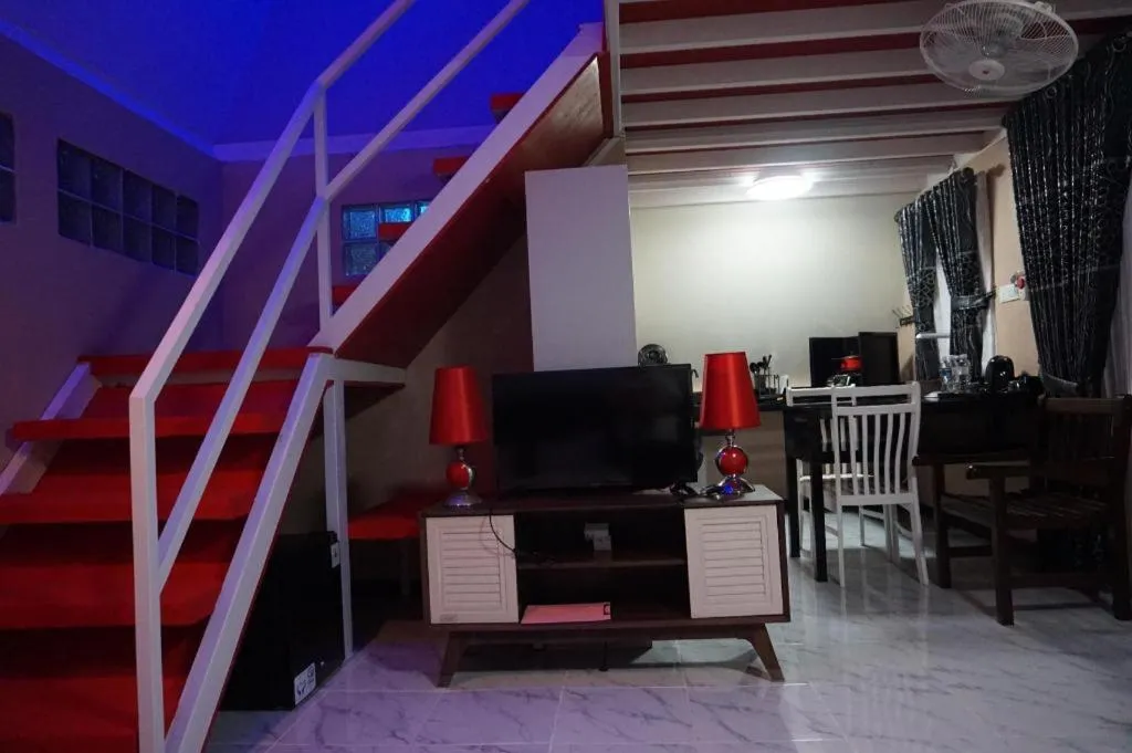 Sunset Curly Bay Hotel & Resort