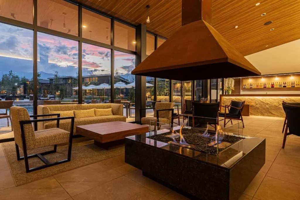 AWAUMI Fujikawaguchiko Resort