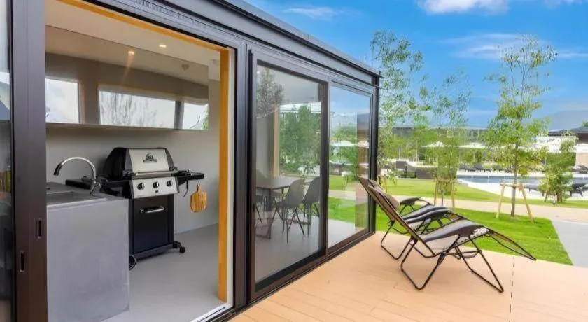 AWAUMI Fujikawaguchiko Resort