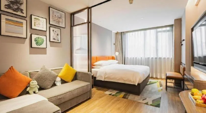 Bed in Home2 Suites by Hilton Xishuangbanna