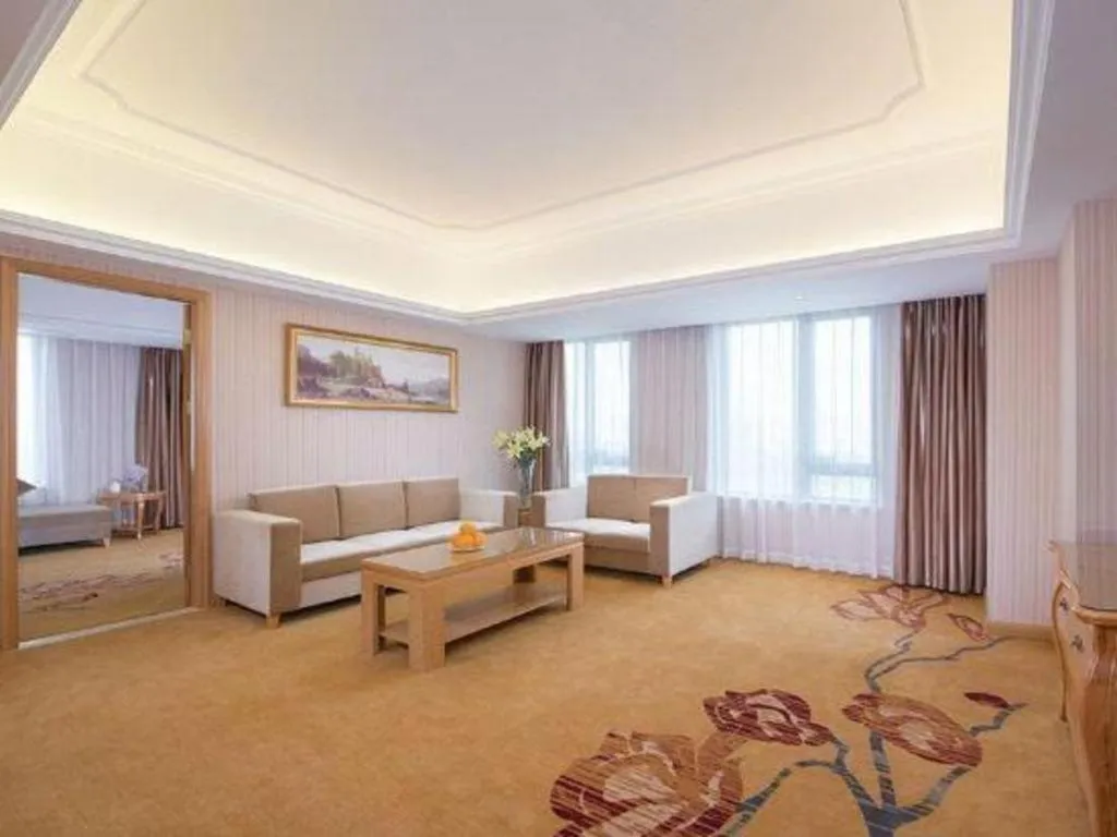 Borrman Hotel Nanning Anji Wanda Plaza Sulu Metro Station