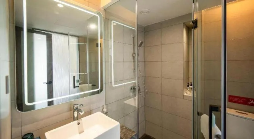 Echarm Hotel Zhanjiang Zhanchuan Avenue Wanda Plaza