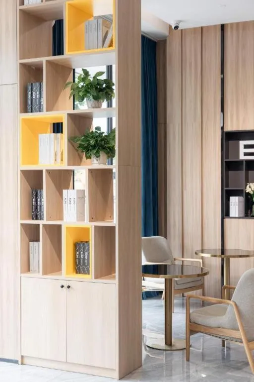 Echarm Hotel Zhanjiang West High-speed Railway Station