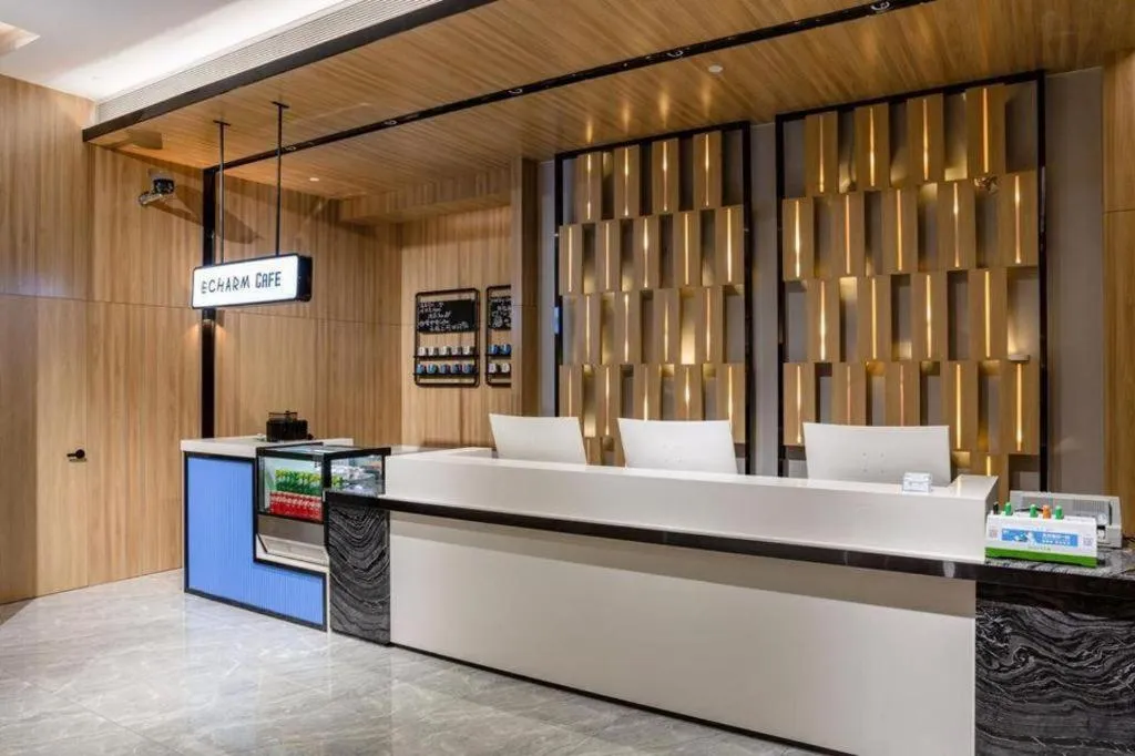 Echarm Hotel Zhanjiang Zhanchuan Avenue Wanda Plaza