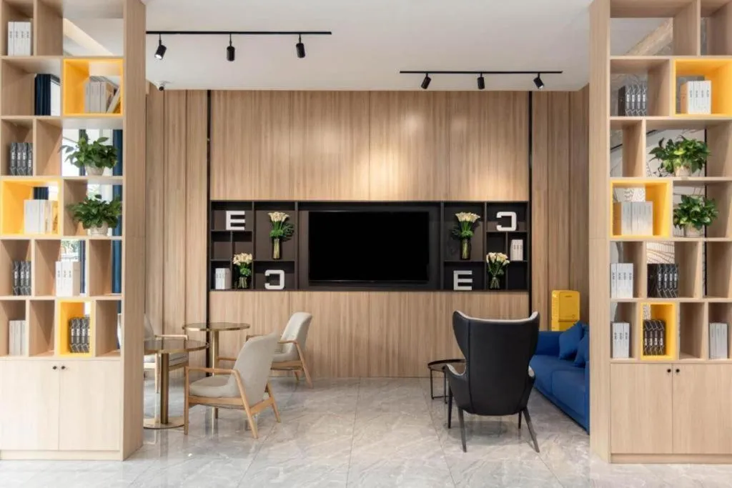 Echarm Hotel Zhanjiang West High-speed Railway Station