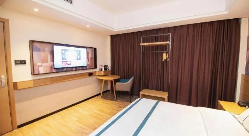 Bed in City Comfort Inn Changsha Sifangping University of National Defense Science and Technology