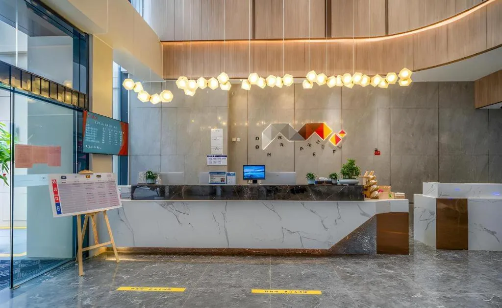 Borrman Hotel Zhangzhou Baolong Plaza