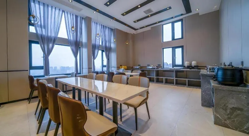 Borrman Hotel Zhangzhou Baolong Plaza