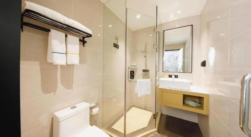 City Comfort Inn Wuhan Yangtze River Bridge Yellow Crane Tower