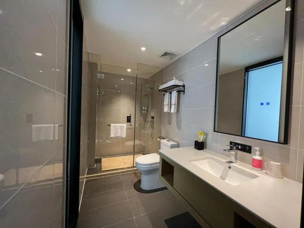 City Comfort Inn Wuhan Yangtze River Bridge Yellow Crane Tower