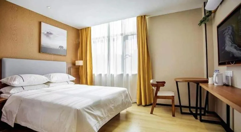 Bed in JTOUR Inn Wuhan Textile University