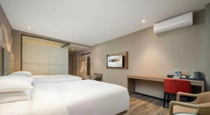 Bed in Borrman Hotel Zhongshan Lihe Plaza