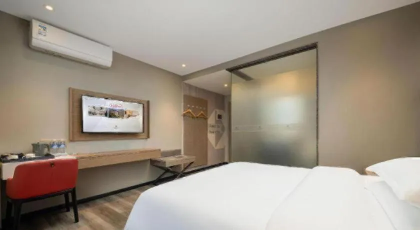 Bed in Borrman Hotel Zhongshan Lihe Plaza