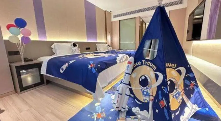 Bed in Borrman Hotel Zhongshan Lihe Plaza