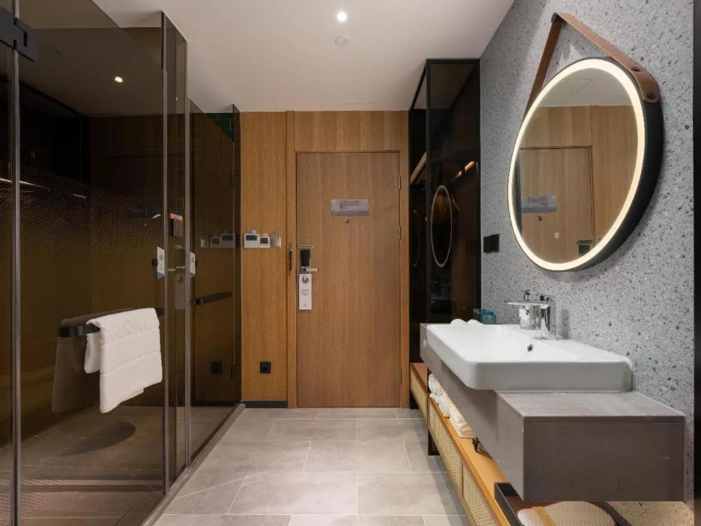 Borrman Hotel Beijing Guomao Jinsong Metro Station