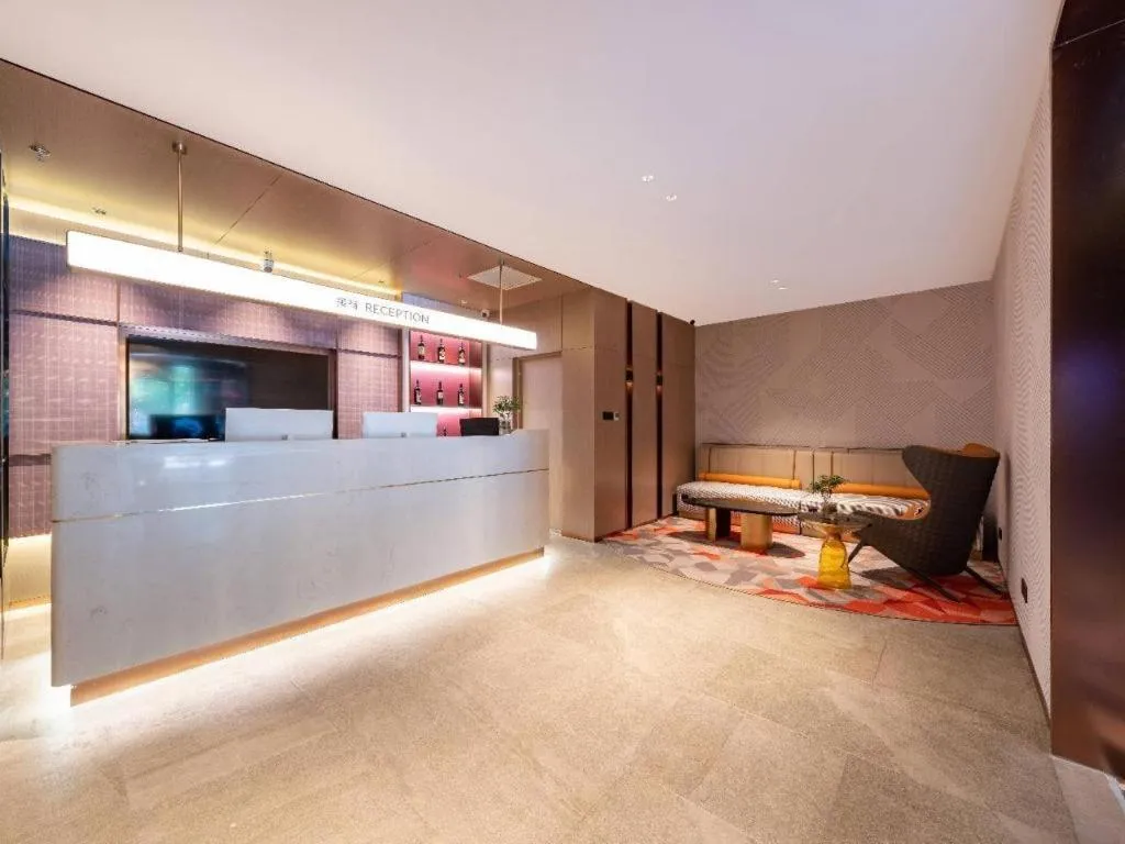 Borrman Hotel Beijing Guomao Jinsong Metro Station