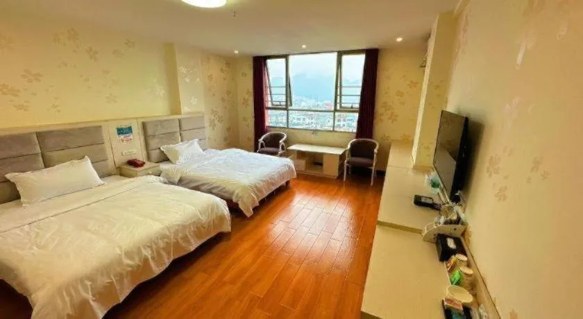 Bed in Borrman Hotel Lipu Central Plaza