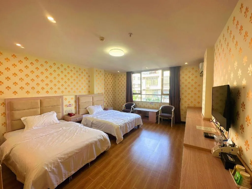 Bed in Borrman Hotel Lipu Central Plaza