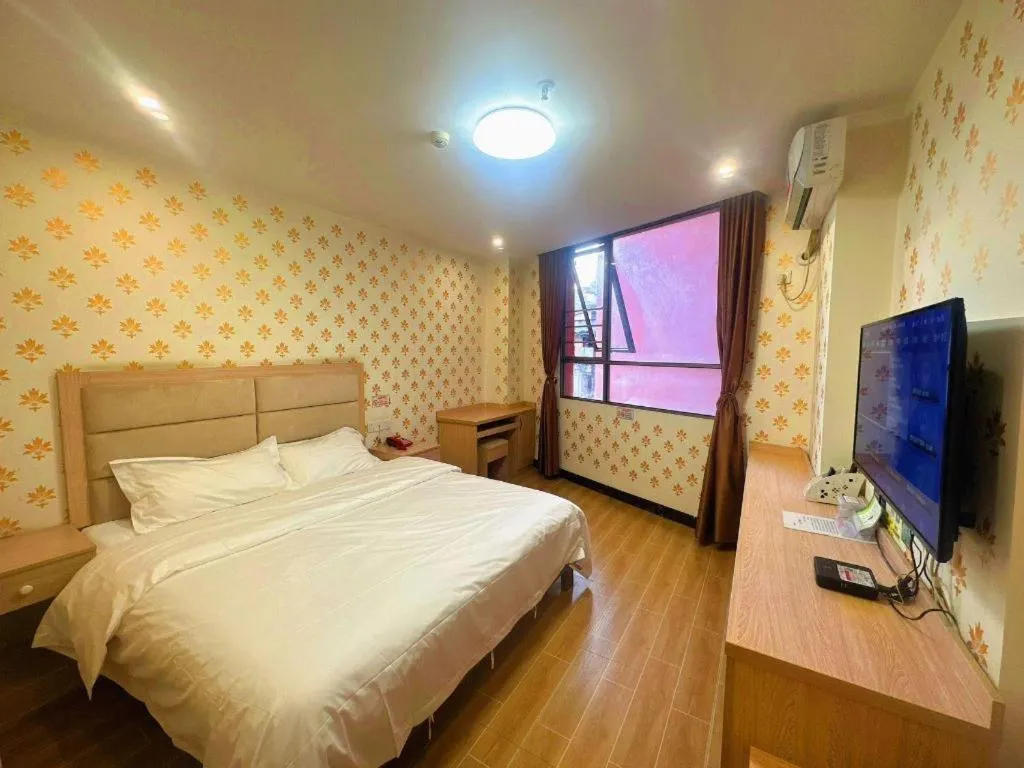 Bed in Borrman Hotel Lipu Central Plaza